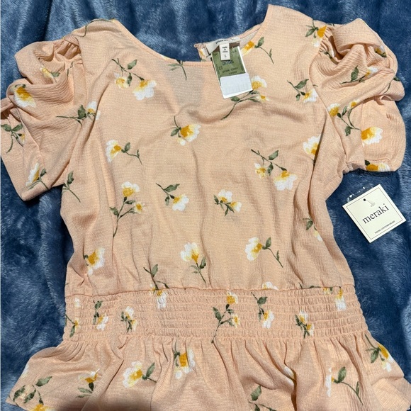 Shirt Bundle - Large ✨ - Picture 10 of 12